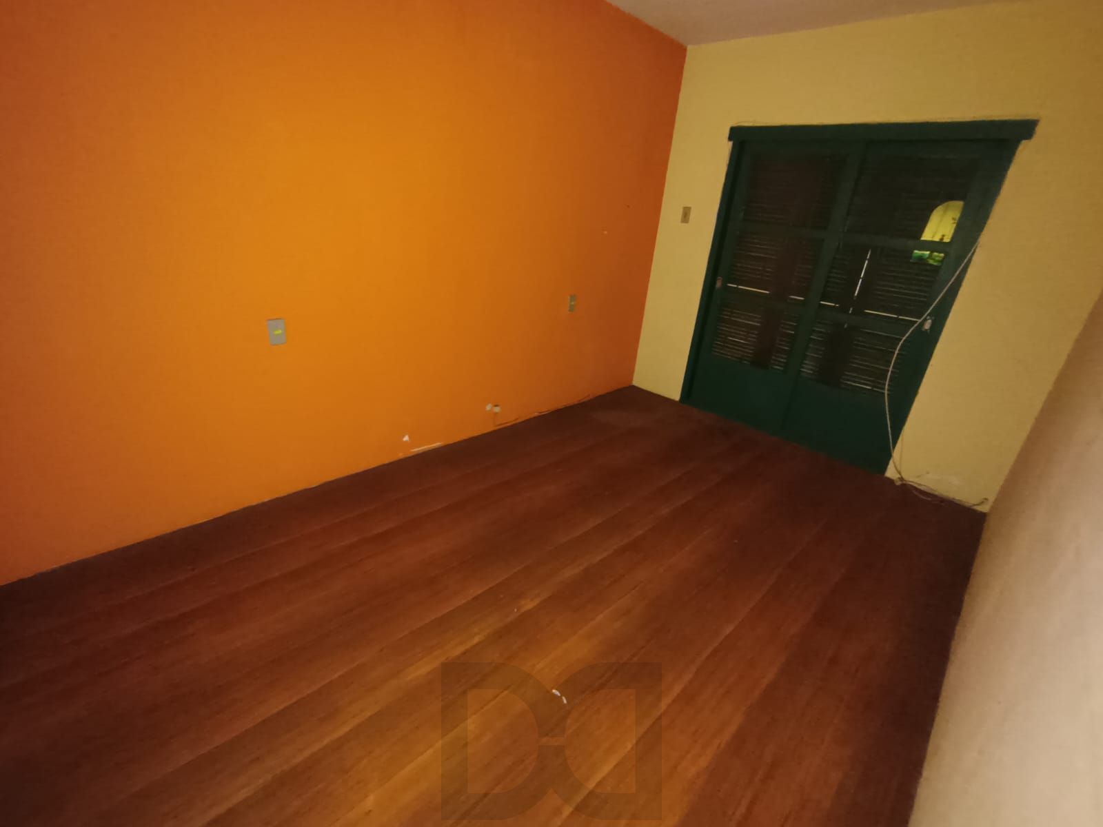 Sobrado 3 Dormitórios 192m² com vaga para 2 carros . — foto 7