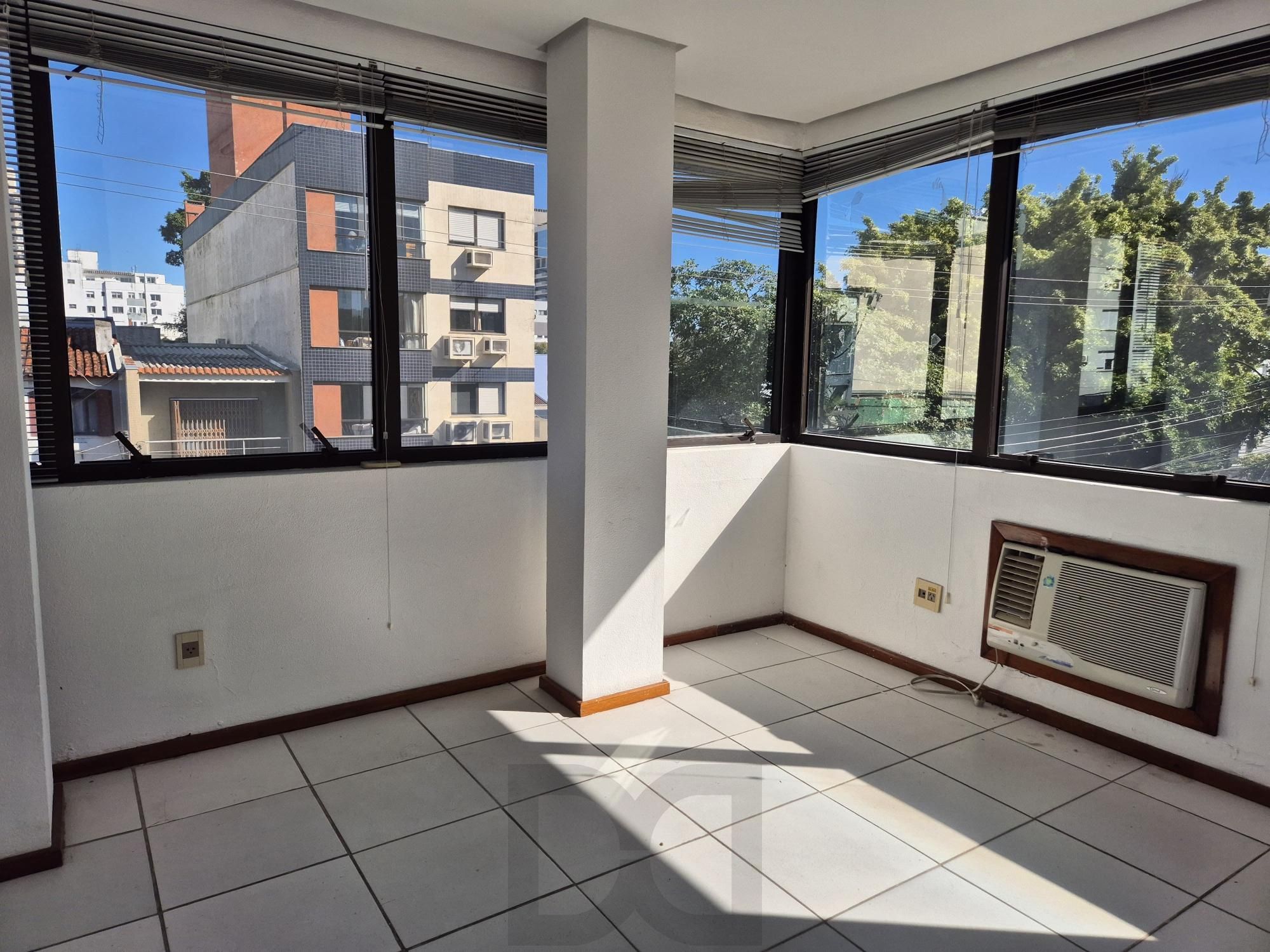 Sala com 6 divisórias e 2 vagas — foto 5