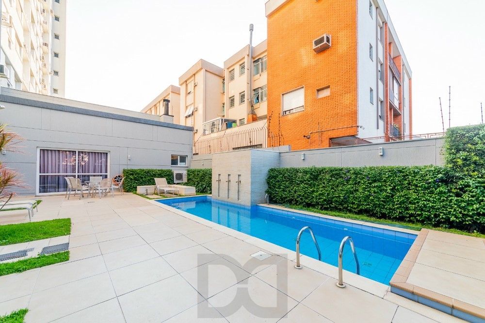 Apartamento no Menino Deus, 2dormitórios e 2 vagas por 450mil — foto 2