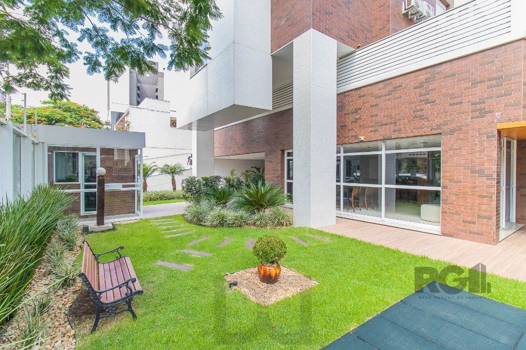 APARTAMENTO - 2 dorms. 1 vaga - 69,83 m² - MENINO DEUS — foto 31