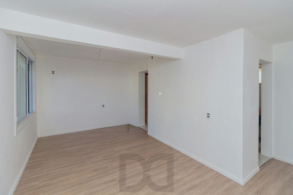 Excelente Apartamento 3 Dormitórios , 149 m², Avenida Borges de Medeiros !!! Valor Imperdível!! — foto 8