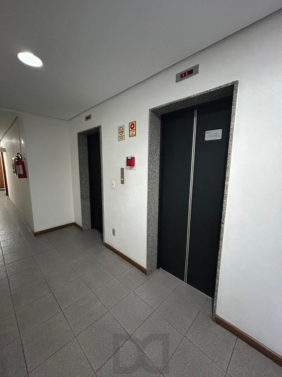 SALA COMERCIAL 27,93 m² - 1 VAGA - MENINO DEUS — foto 7