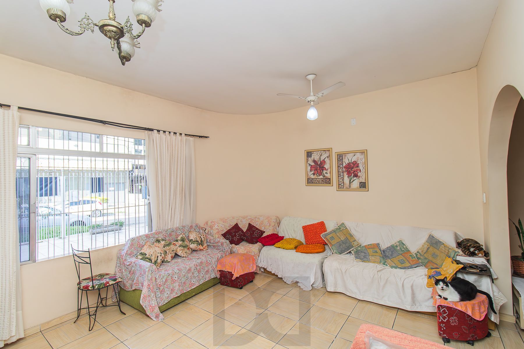 Casa 4 dormitórios - 1 vaga - 330m² Menino Deus — foto 3