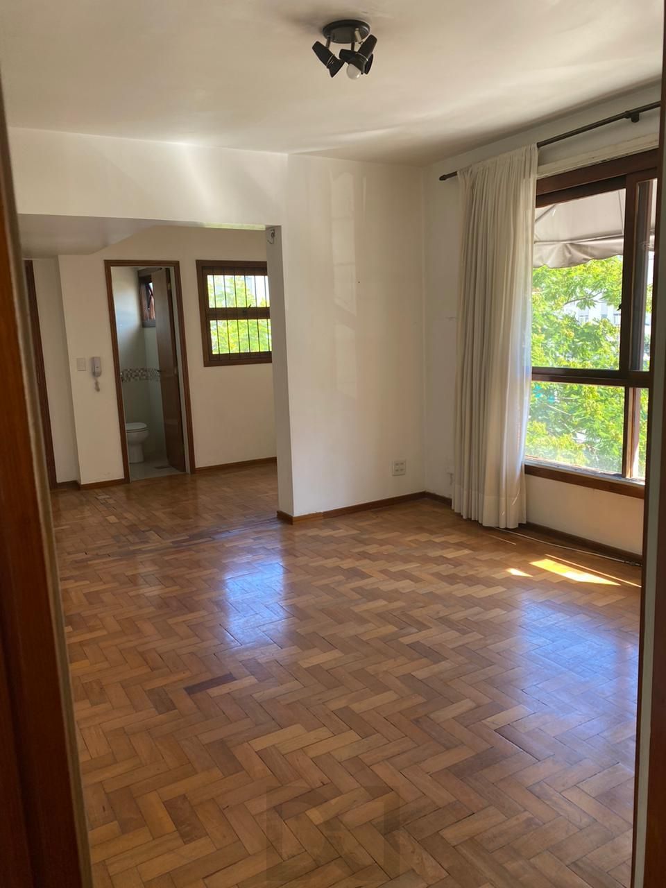 Apto 03 dormitórios, Botafogo, 831 esquina de Getulio Vargas — foto 1