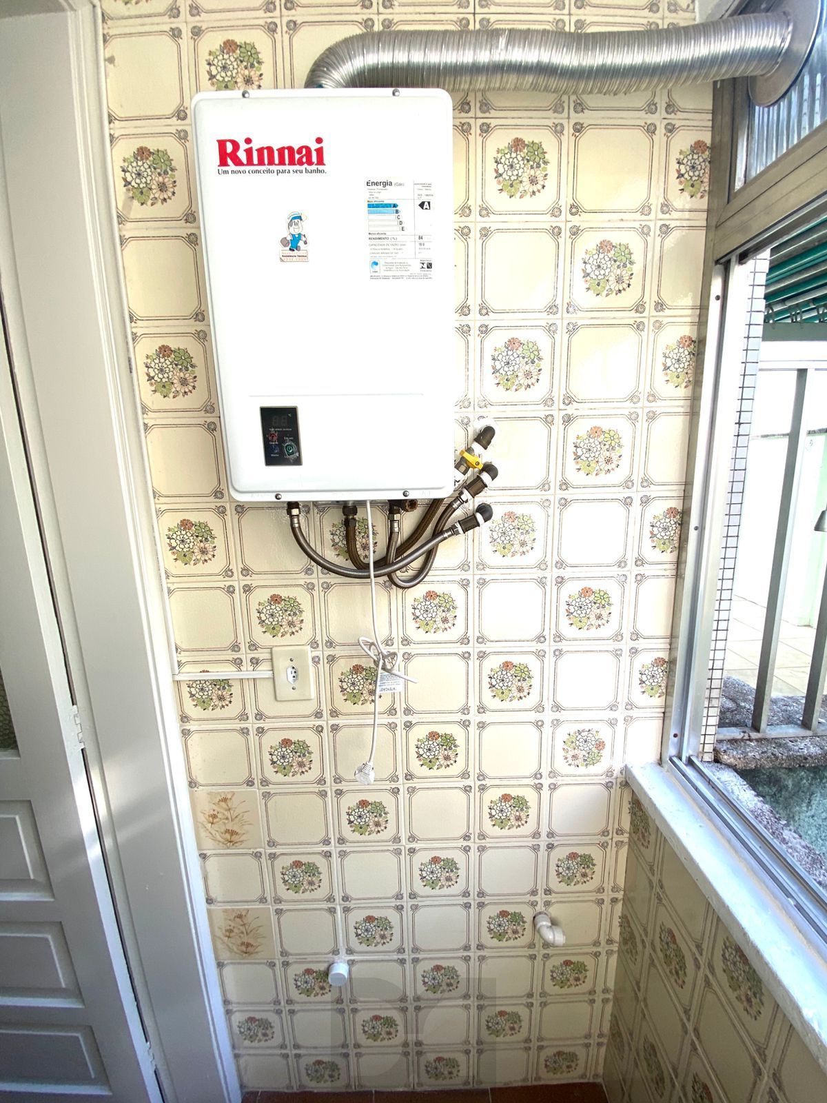 Apartamento1 dormitório, patio, vaga de garagem predio com elevador Menino Deus — foto 8