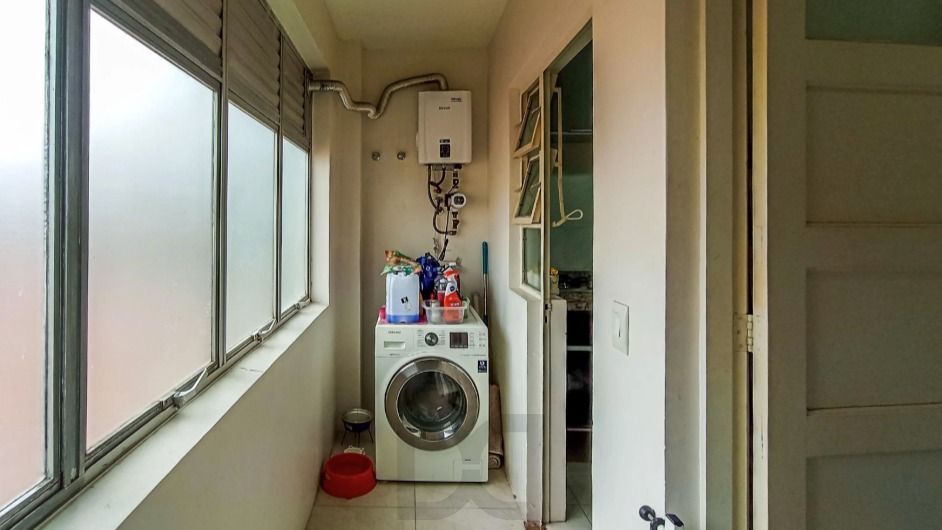 Cobertura dcom 02 dorm . Dependencia de Empregada, com 154,22m2 area privativa com garagem Menino Deus — foto 18