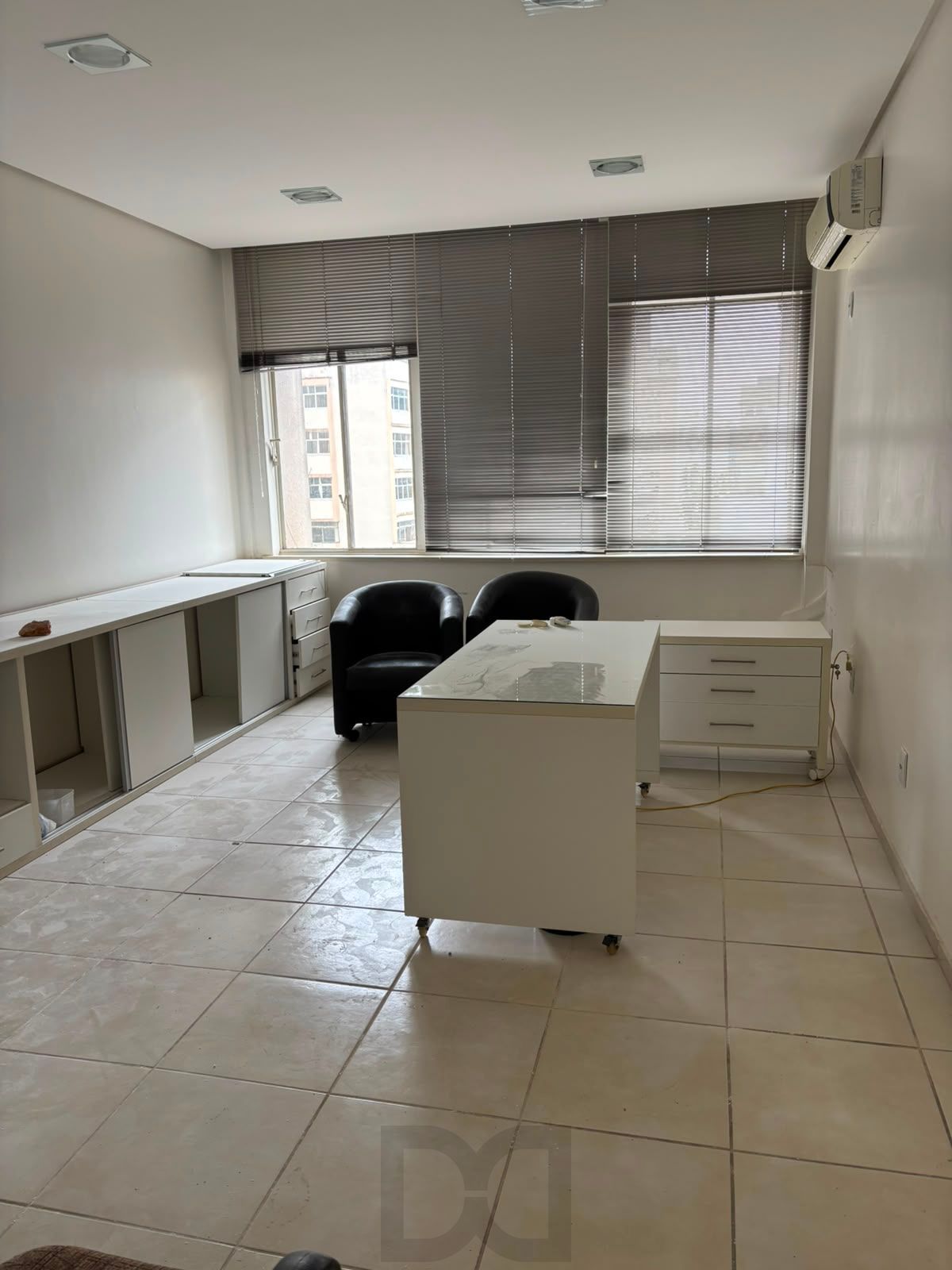 Não Perca!!! Excelente Conjunto Comercial no Centro de Porto Alegre!!! Valor exclusivo de R$ 185.000,00!!! — foto 6