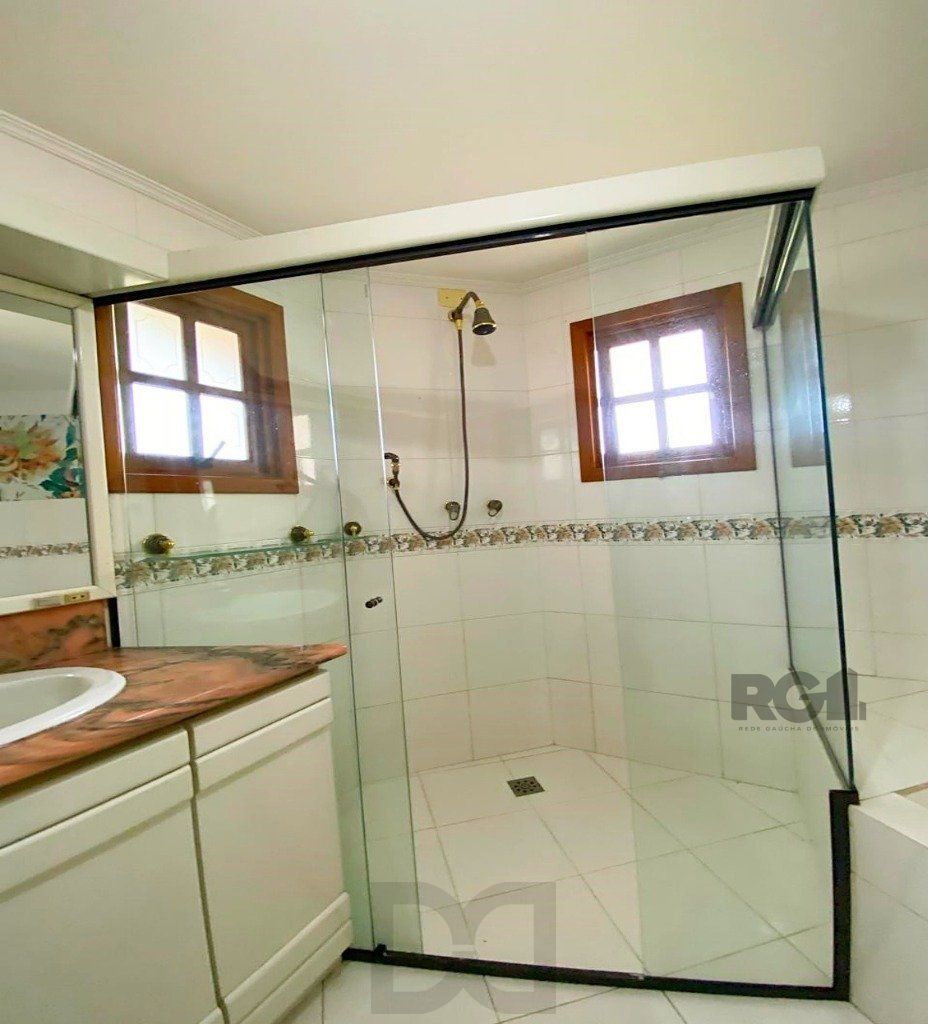 CASA - 4 dorms. - 3 vagas - 254,79 m² - SANTA TEREZA — foto 32