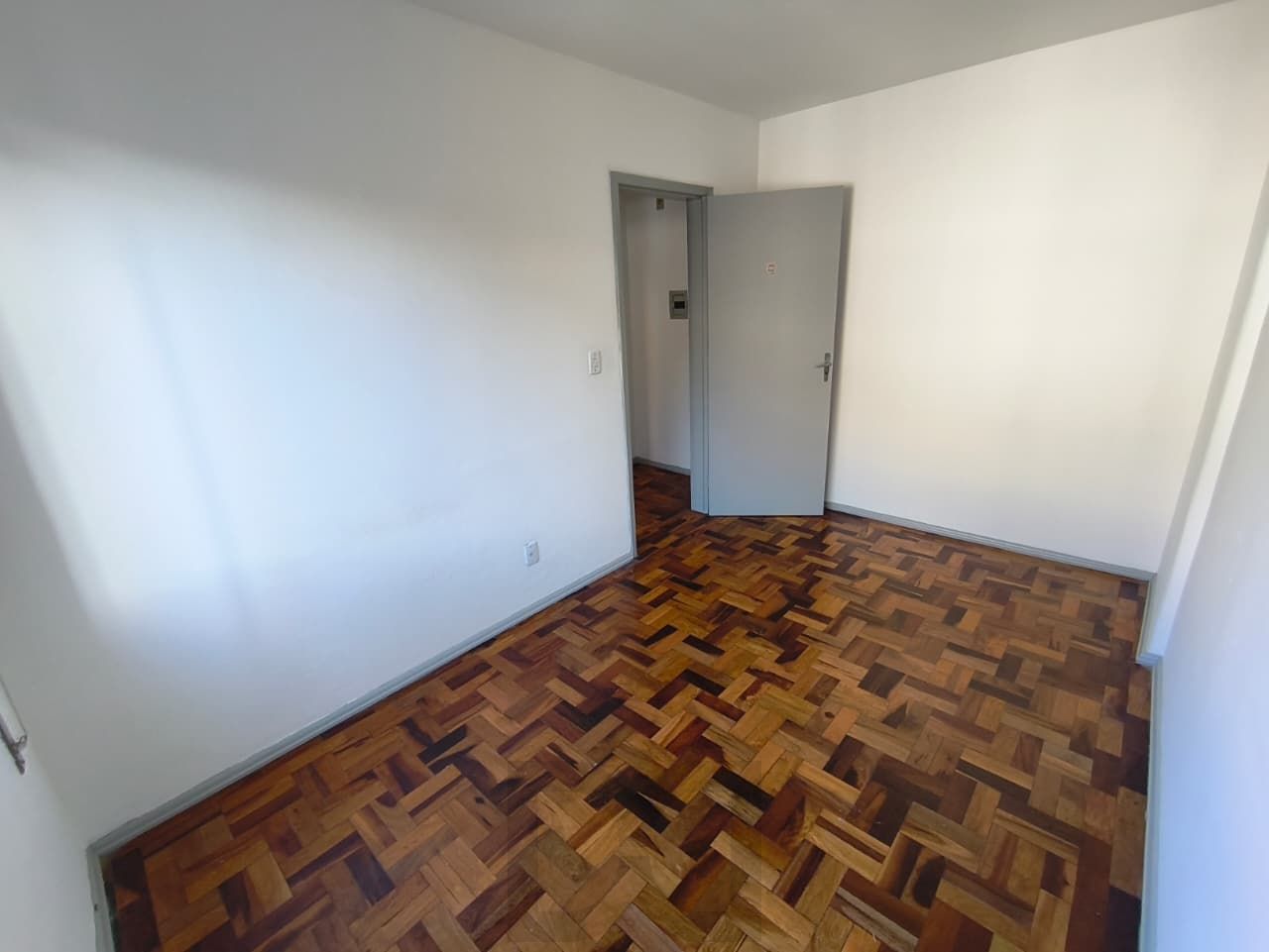 APARTAMENTO DE 1 DORMITÓRIO NO MENINO DEUS — foto 9