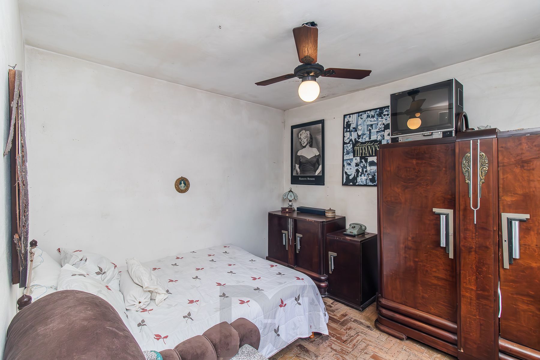 3 Dormitórios, com lareira, churrasqueira e piscina — foto 15