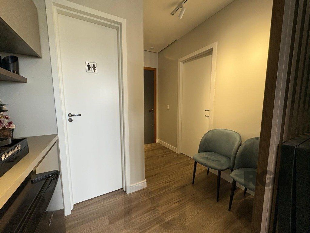 ótima Sala comercial no bairro Três Figueiras 39m² — foto 11