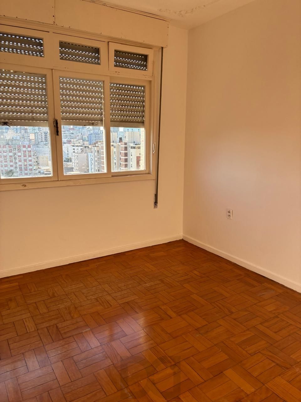 AMPLO APARTAMENTO DE 3 DORMITÓRIOS NA CIDADE BAIXA — foto 7