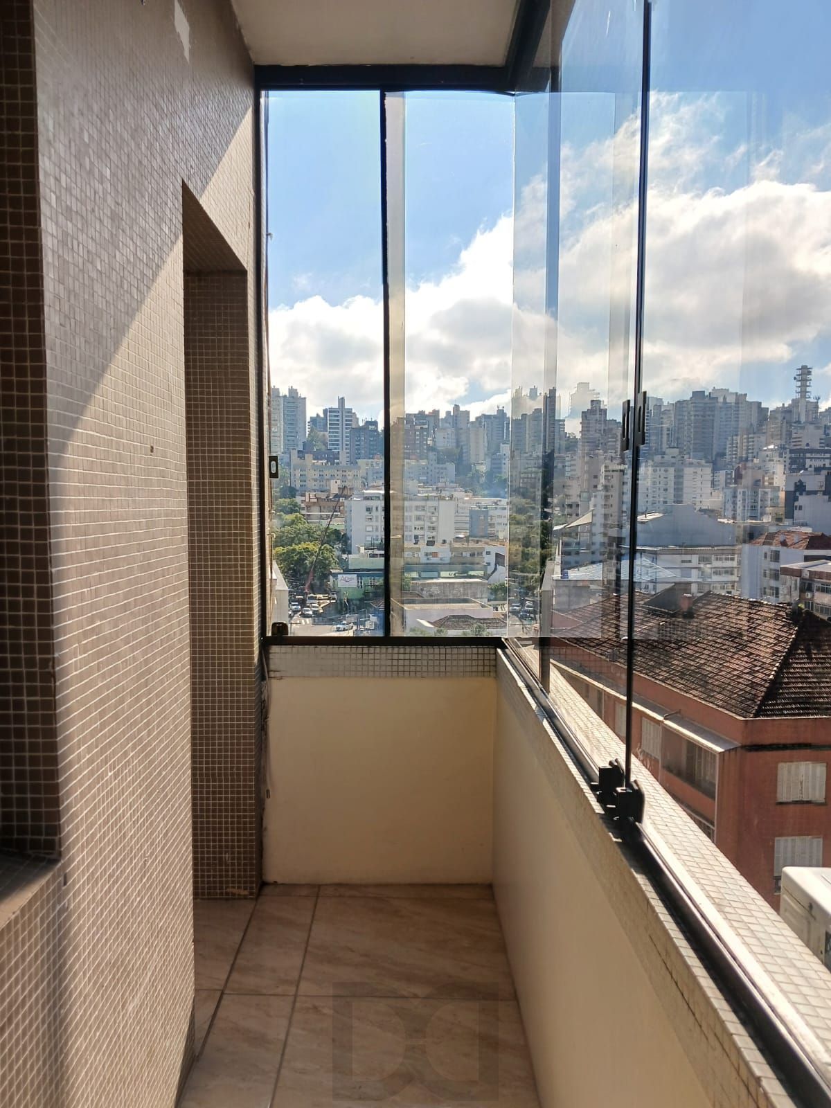 Apartamento três dormitórios ( uma suíte) panorâmico — foto 20