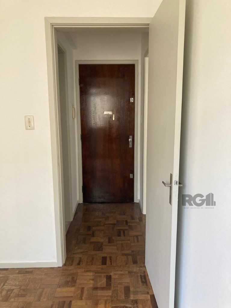 APARTAMENTO DE 1 DORMITÓRIO, 41,69 MTS PRIVATIVOS NO BAIRRO PRAIA DE BELAS — foto 14