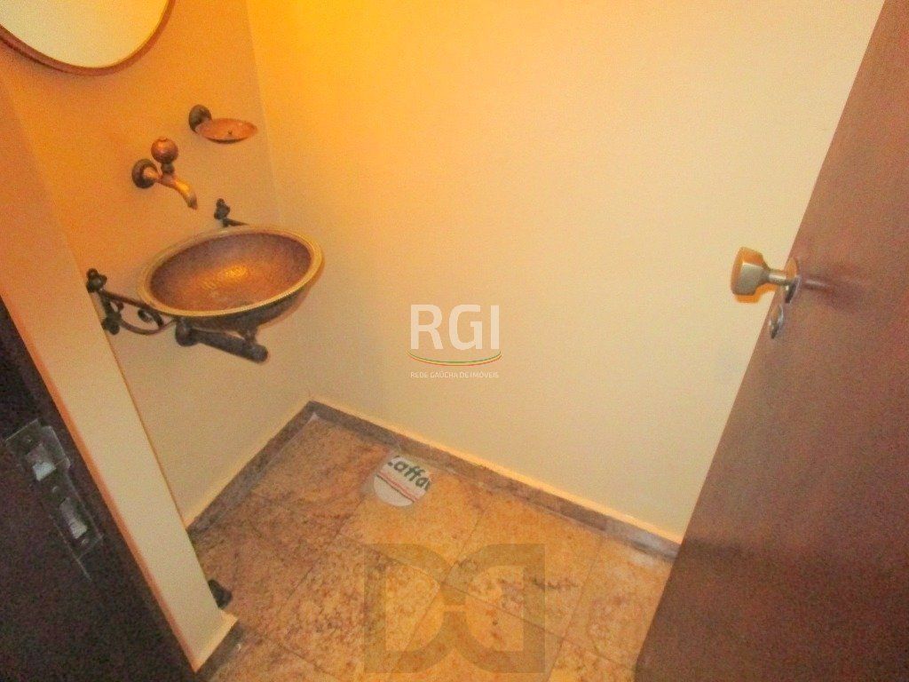 Apartamento para Venda - 145m², 3 dormitórios, sendo 1 suites, 2 vagas - Menino Deus — foto 13