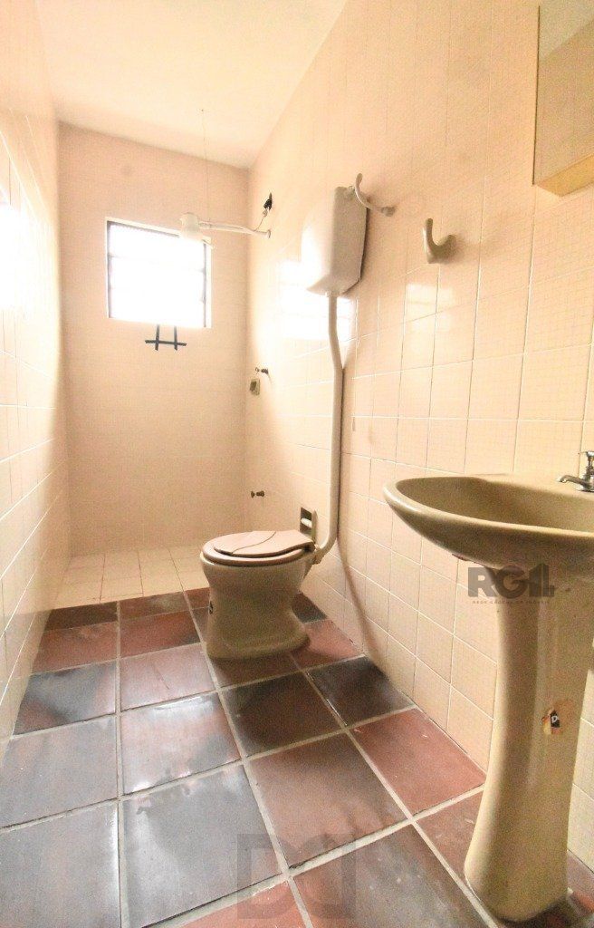 CASA - 5 dorms. - 3 vagas - 290 m² - MENINO DEUS — foto 44