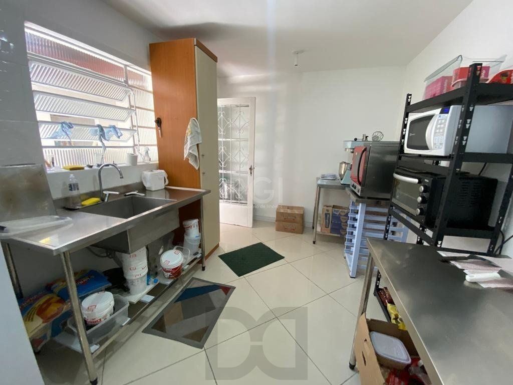 casa - 4 dormitórios - 3 vagas - 170 m² - Menino Deus — foto 11