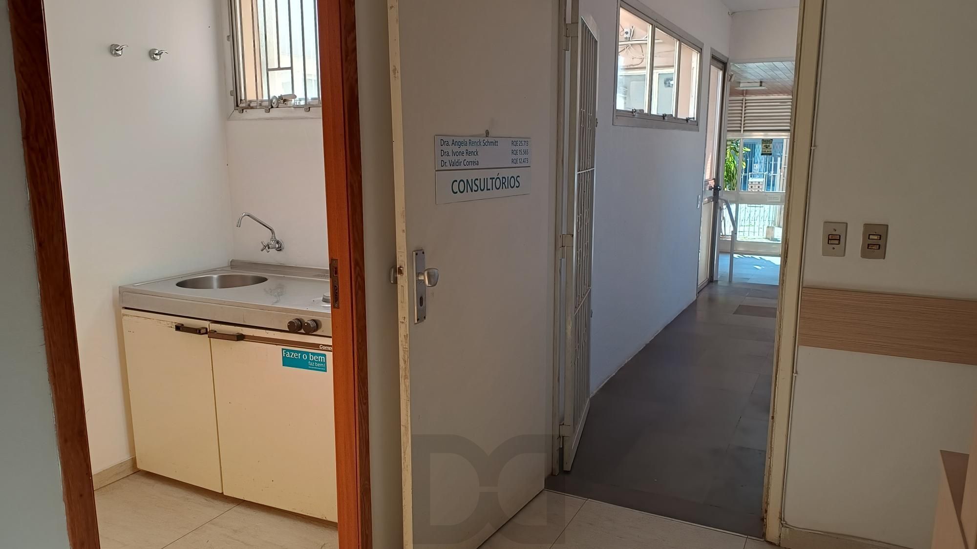Sala comercial próxima ao Shopping Praia de Belas — foto 4