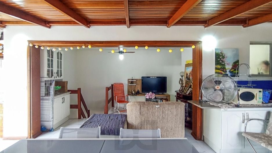 Cobertura dcom 02 dorm . Dependencia de Empregada, com 154,22m2 area privativa com garagem Menino Deus — foto 30