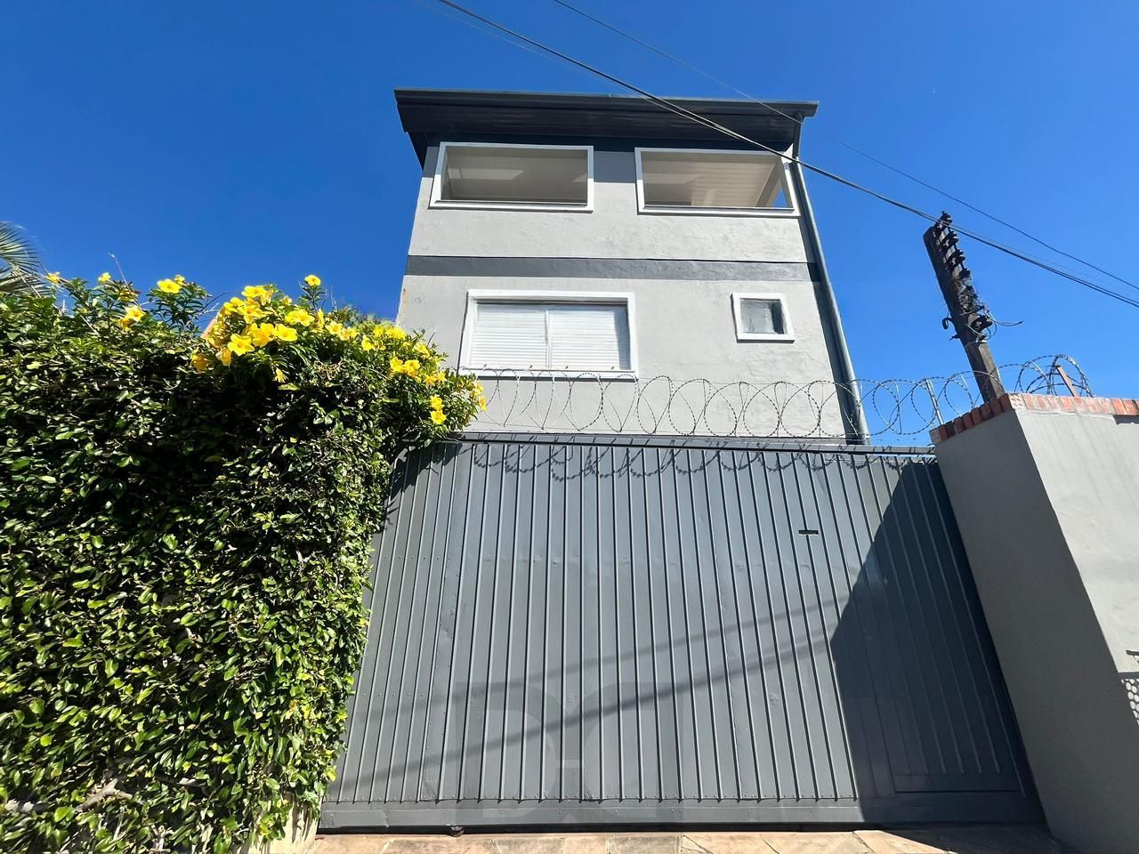 2 Casas independentes em terreno de 480m. — foto 4