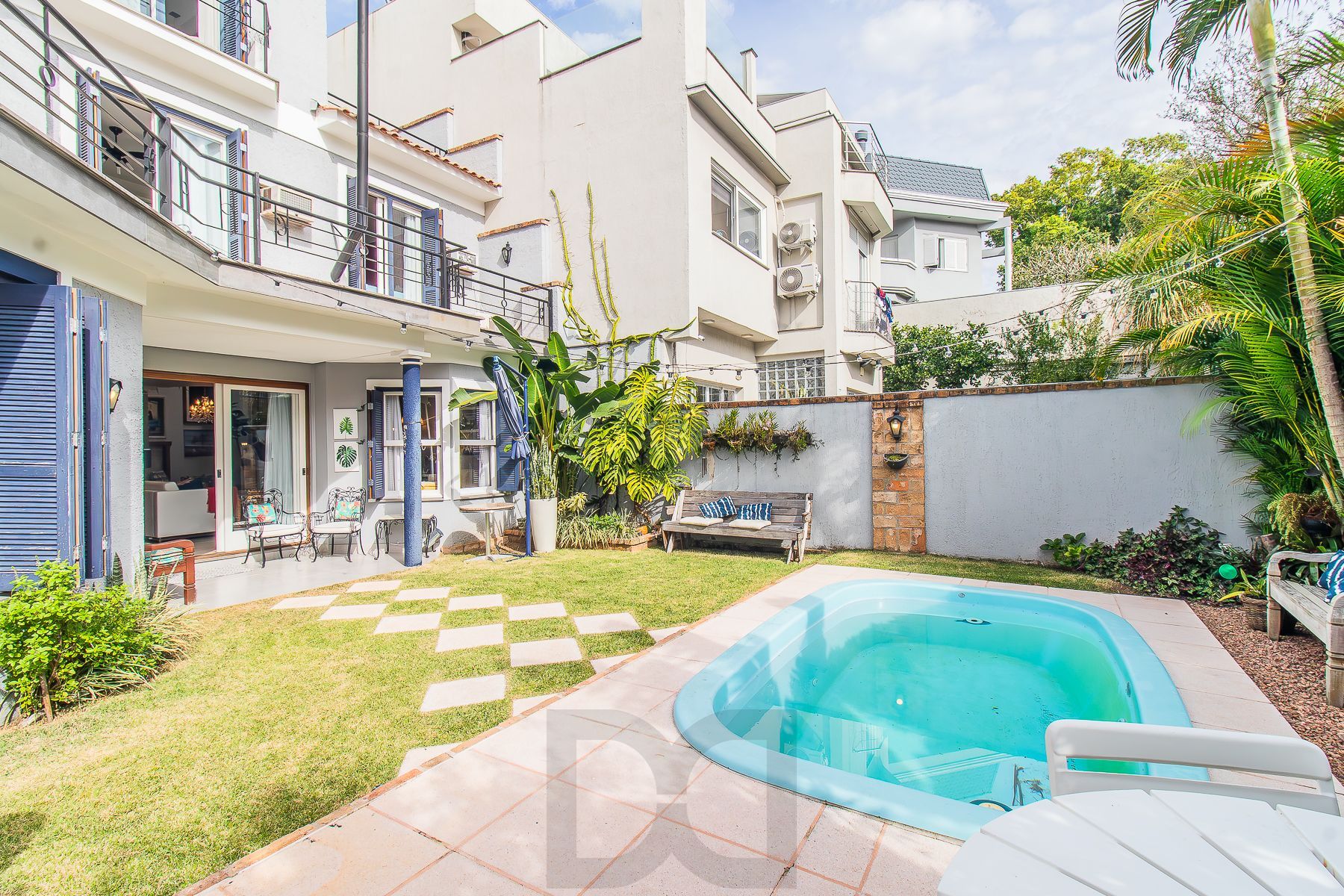 CASA DE 4 DORMITÓRIOS EM CONDOMÍNIO - 320 m² - 4 VAGAS DE GARAGEM — foto 23