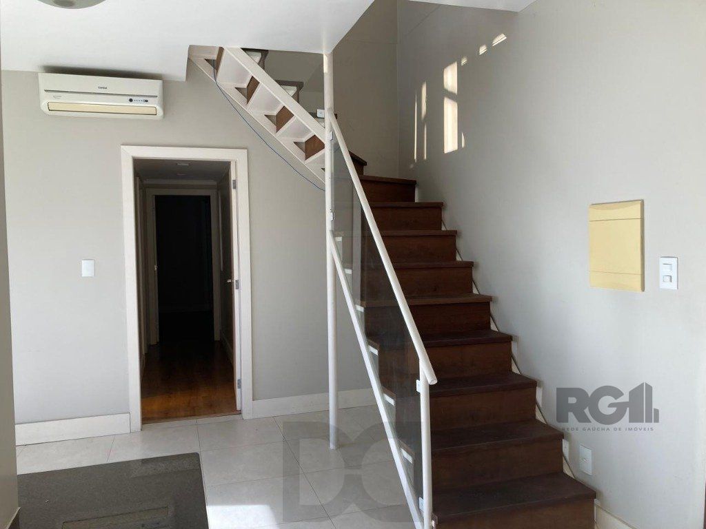 APARTAMENTO DE COBERTURA - 2 dorms. - 1 vaga - 118,02 m² - MENINO DEUS — foto 38