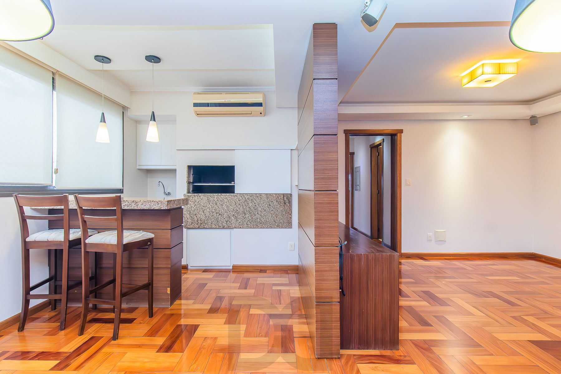 Apartamento semi mobiliado, impecável, com 126m² privativo. — foto 3