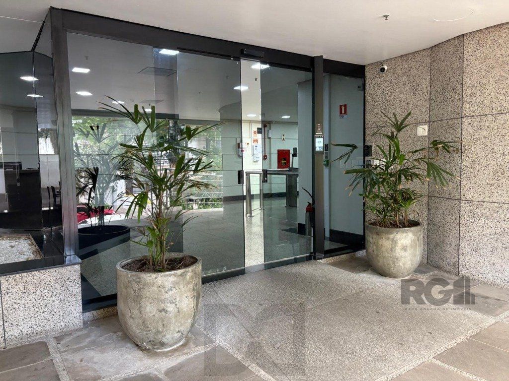 ótima Sala comercial no bairro Três Figueiras 39m² — foto 18