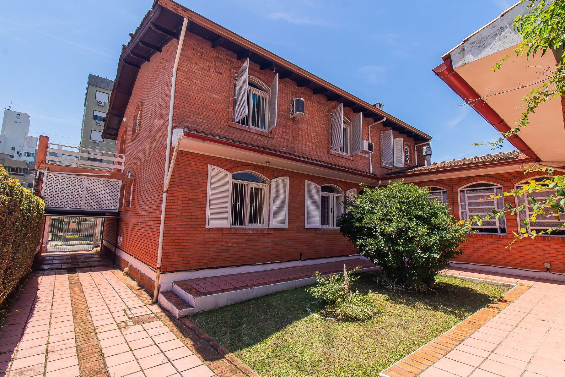 Casa com 5 dormitórios e muito mais — foto 26