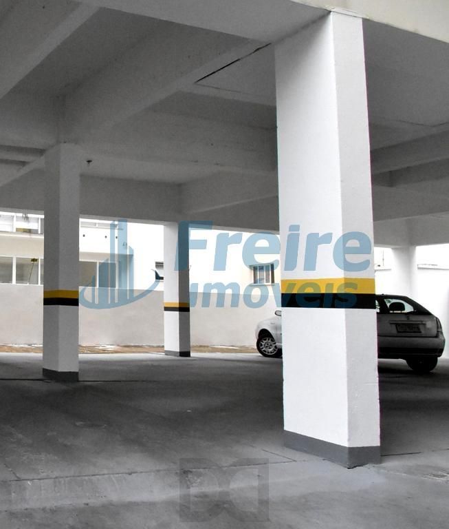 Apartamento 2 dormitórios com garagem - Menino Deus — foto 17