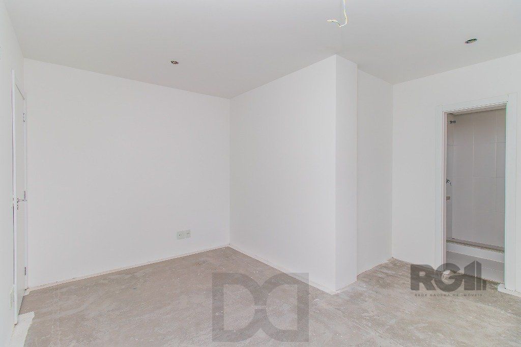 APARTAMENTO - 2 dorms. 1 vaga - 69,83 m² - MENINO DEUS — foto 18