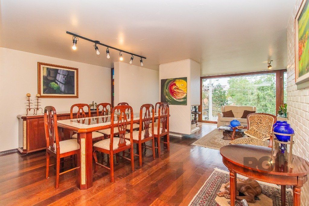 Casa para Venda - 400m², 3 dormitórios, sendo 1 suites, 4 vagas - Menino Deus — foto 9