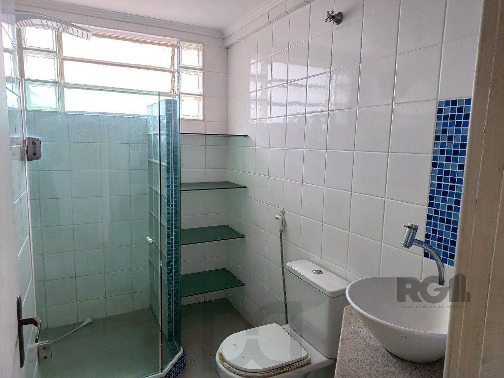 Apartamento - 2 dormitórios — foto 8