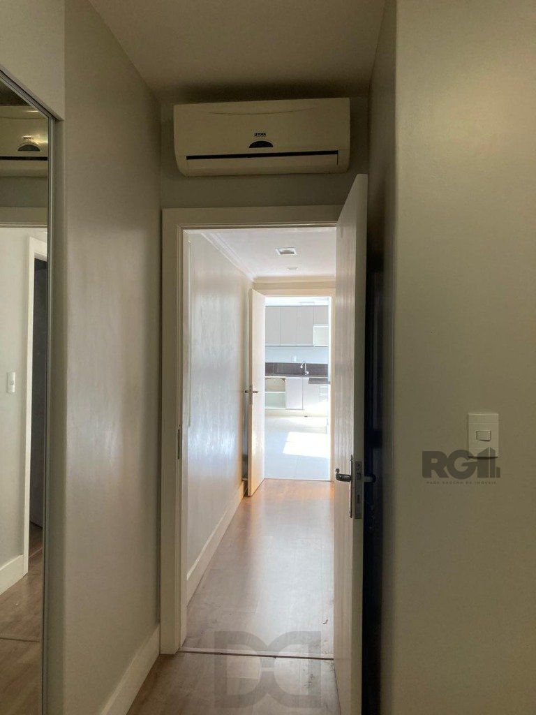 APARTAMENTO DE COBERTURA - 2 dorms. - 1 vaga - 118,02 m² - MENINO DEUS — foto 36