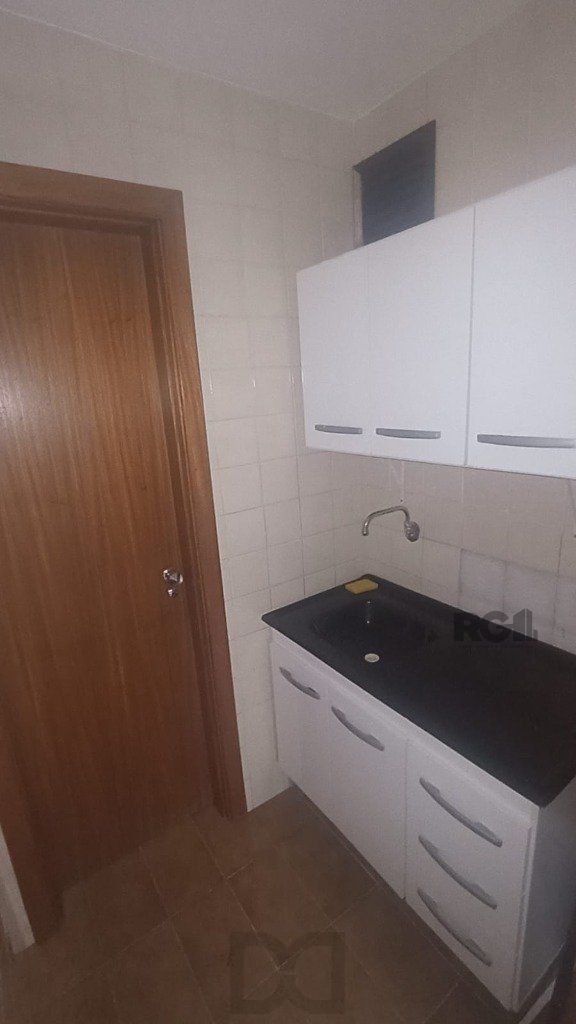 SALA - 41 M² - 1 VAGA - MENINO DEUS — foto 8