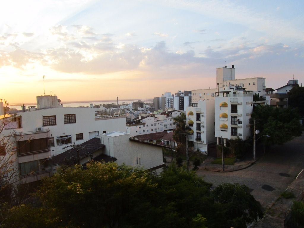 Apartamento para Venda - 145m², 3 dormitórios, sendo 1 suites, 2 vagas - Menino Deus — foto 7
