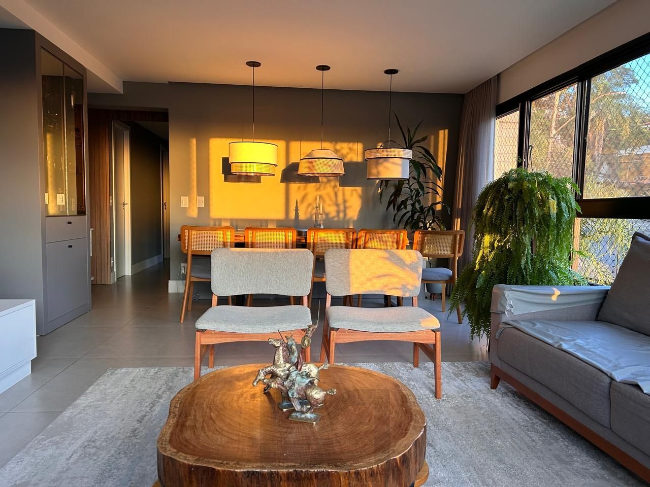 Apartamento impecável no coração do Menino Deus, com 107m², vaga dupla de garagem e infra completa — foto 5