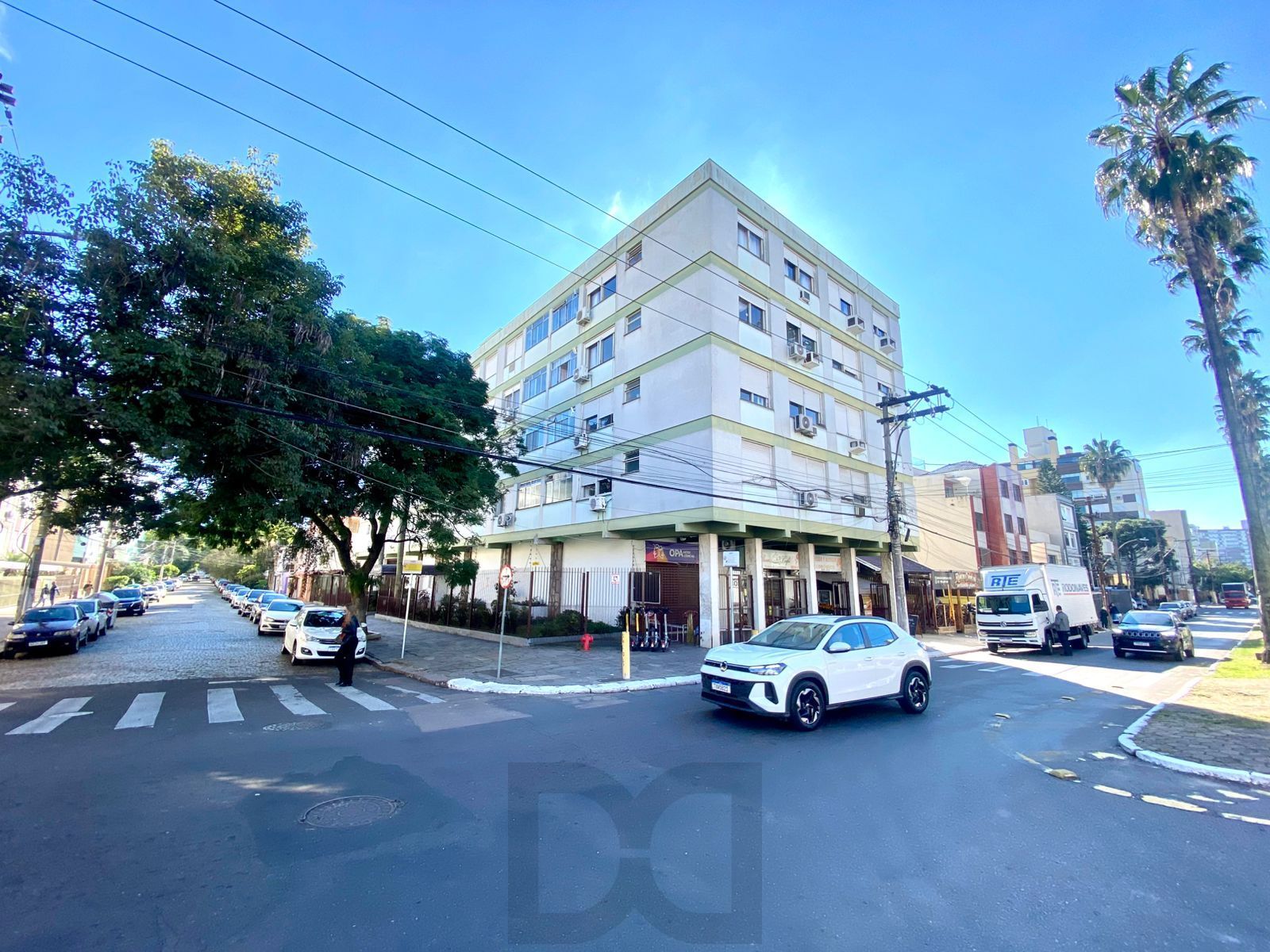 Apartamento1 dormitório, patio, vaga de garagem predio com elevador Menino Deus — foto 14