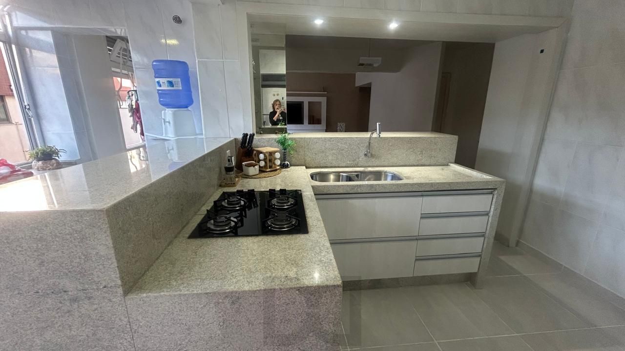 APARTAMENTO DE FRENTE 03 DORMITÓRIOS -MENINO DEUS — foto 25