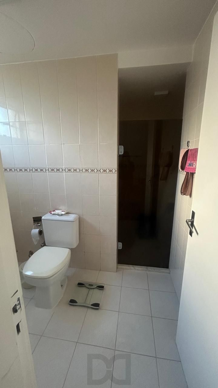 APARTAMENTO DE FRENTE 03 DORMITÓRIOS -MENINO DEUS — foto 7