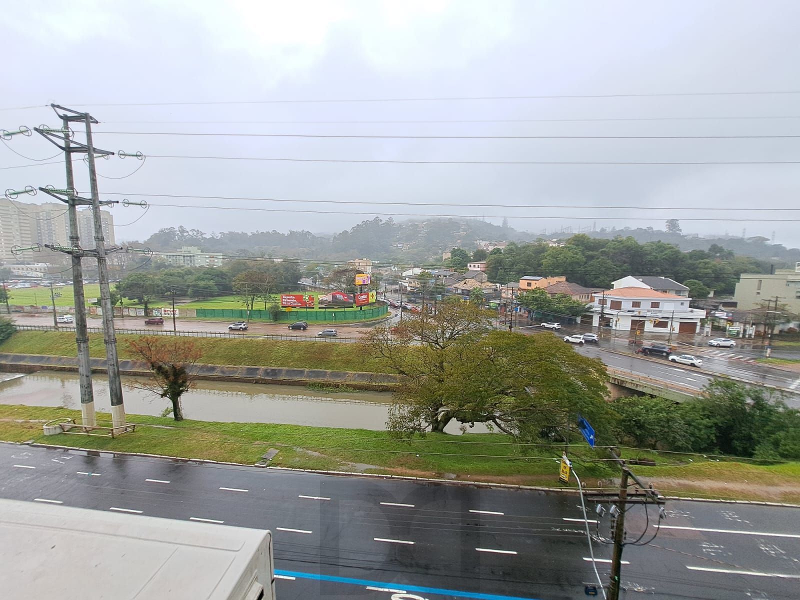Apartamento 2 dormitórios com 1 vaga próximo à PUCRS — foto 11