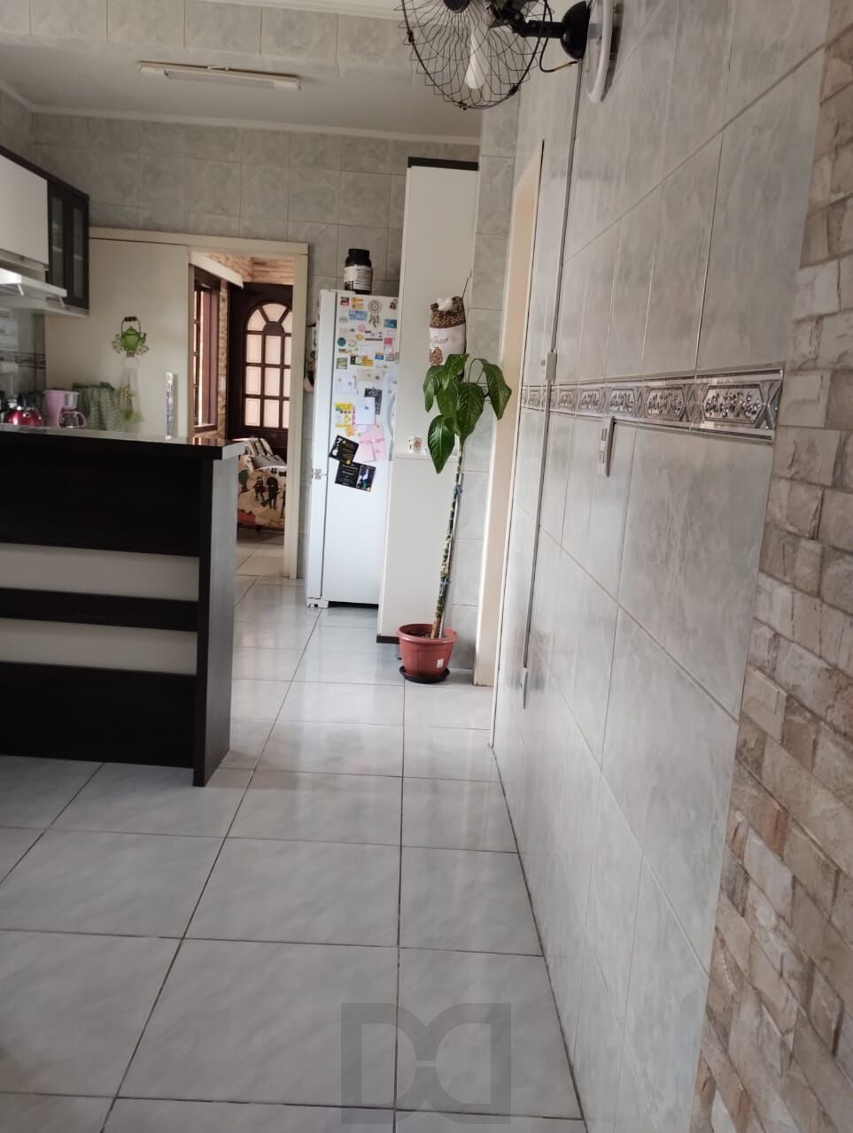 Terreno com duas frentes, três casas (duas c/dois dormitórios e a outra tipo tipo JK) — foto 8