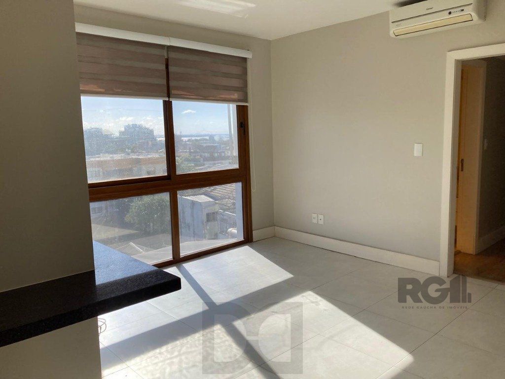 APARTAMENTO DE COBERTURA - 2 dorms. - 1 vaga - 118,02 m² - MENINO DEUS — foto 10
