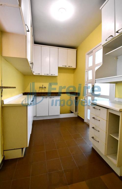 Apartamento 2 dormitórios com garagem - Menino Deus — foto 12