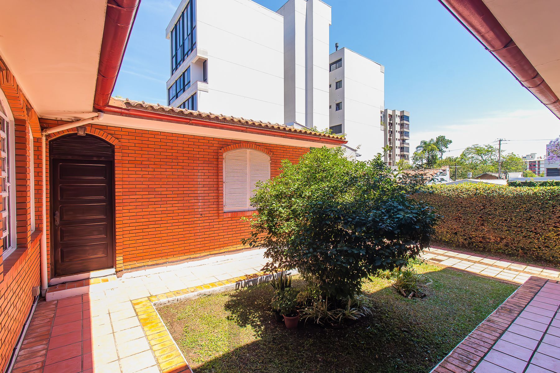 Casa com 5 dormitórios e muito mais — foto 23