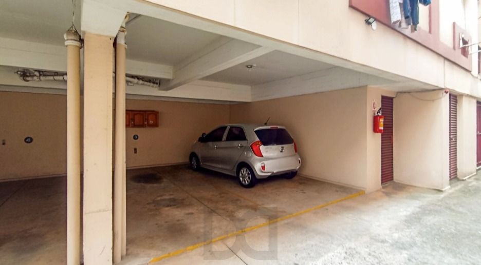 Cobertura dcom 02 dorm . Dependencia de Empregada, com 154,22m2 area privativa com garagem Menino Deus — foto 20