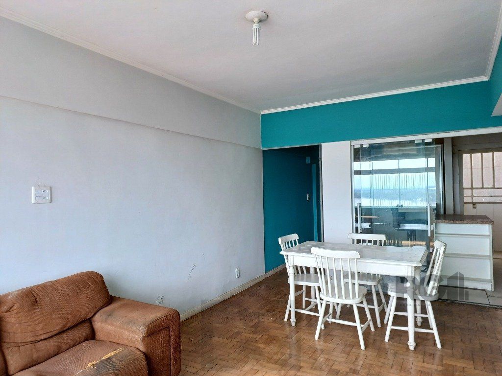 Apartamento - 2 dormitórios — foto 2