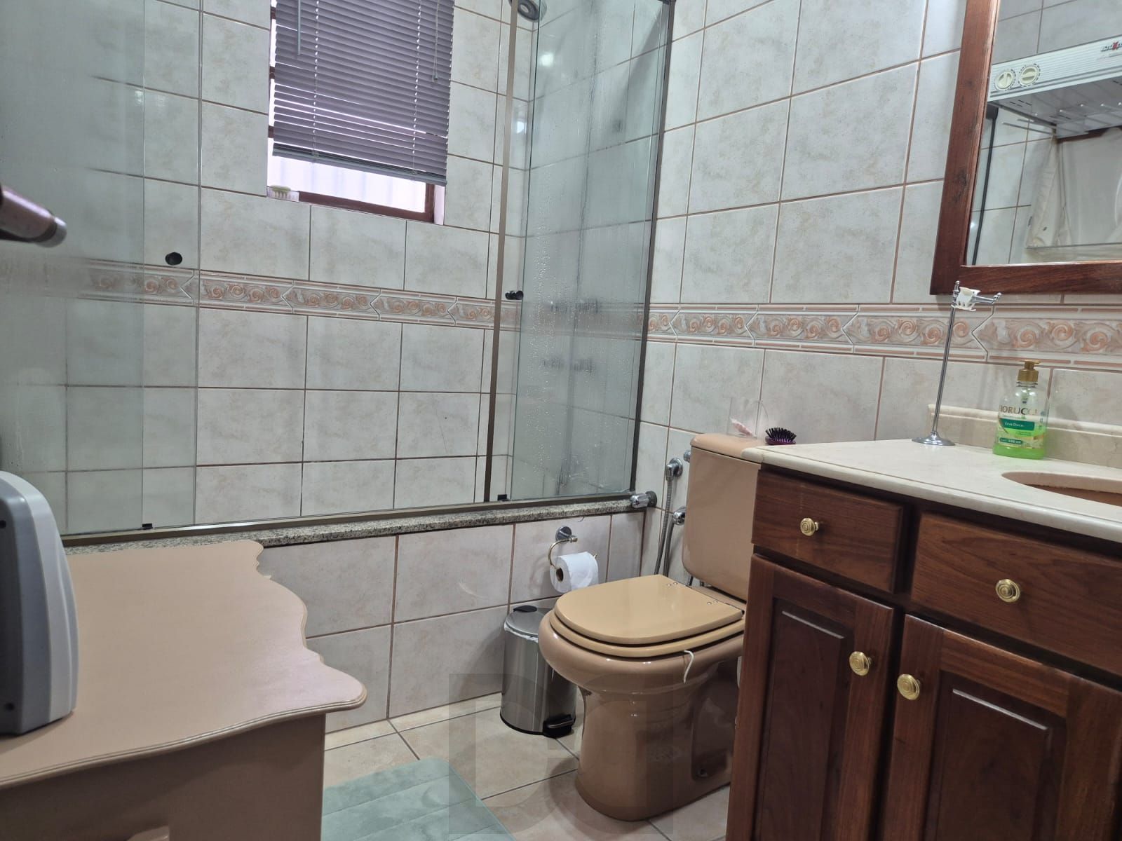 Terreno com 2 casas, totalizando 434,72m2. Excelente lotalização no coração do Menino Deus — foto 16