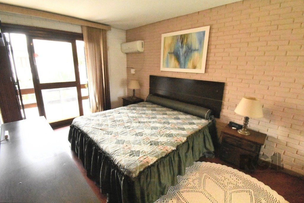 CASA - 5 dorms. - 3 vagas - 290 m² - MENINO DEUS — foto 18