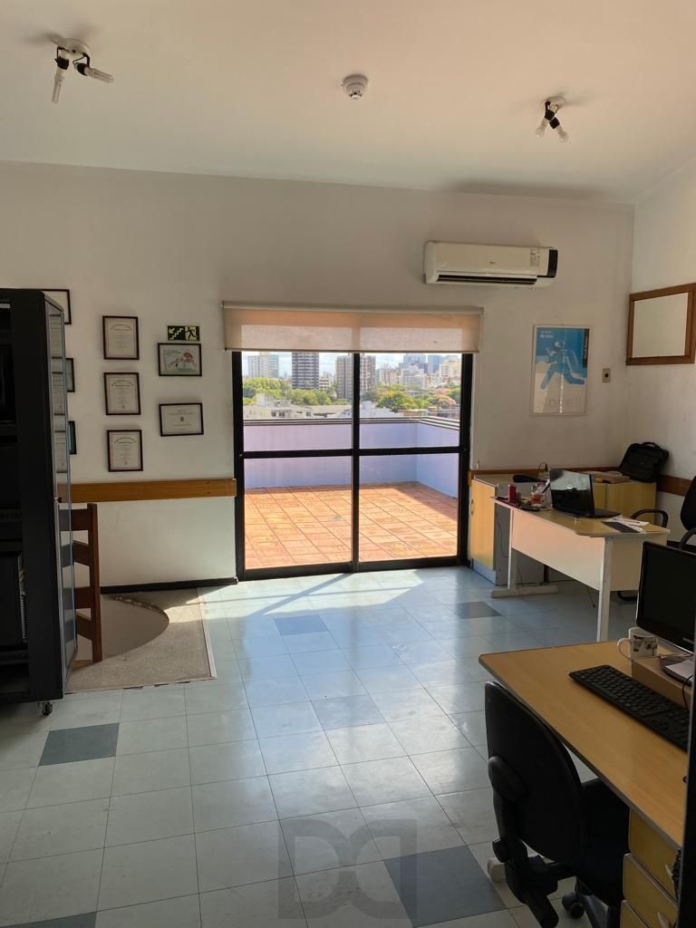 Sala comercial duplex com churrasqueira — foto 1